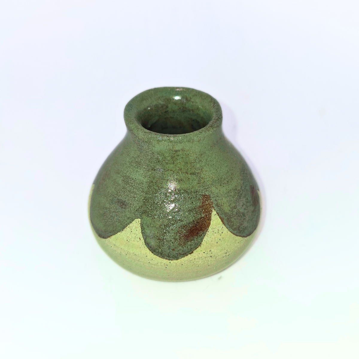 2.5" Pottery Vase - Green Scallop