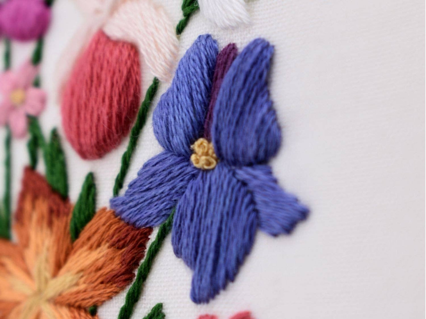 Canadian Bouquet | DIY Embroidery Kit