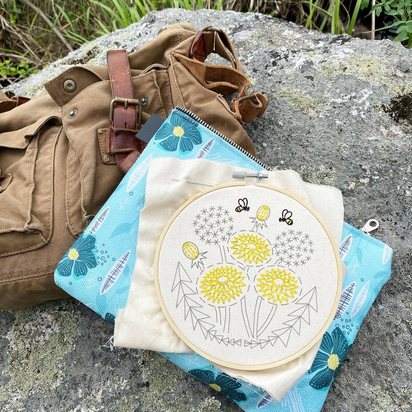 Dandelion Embroidery Kit