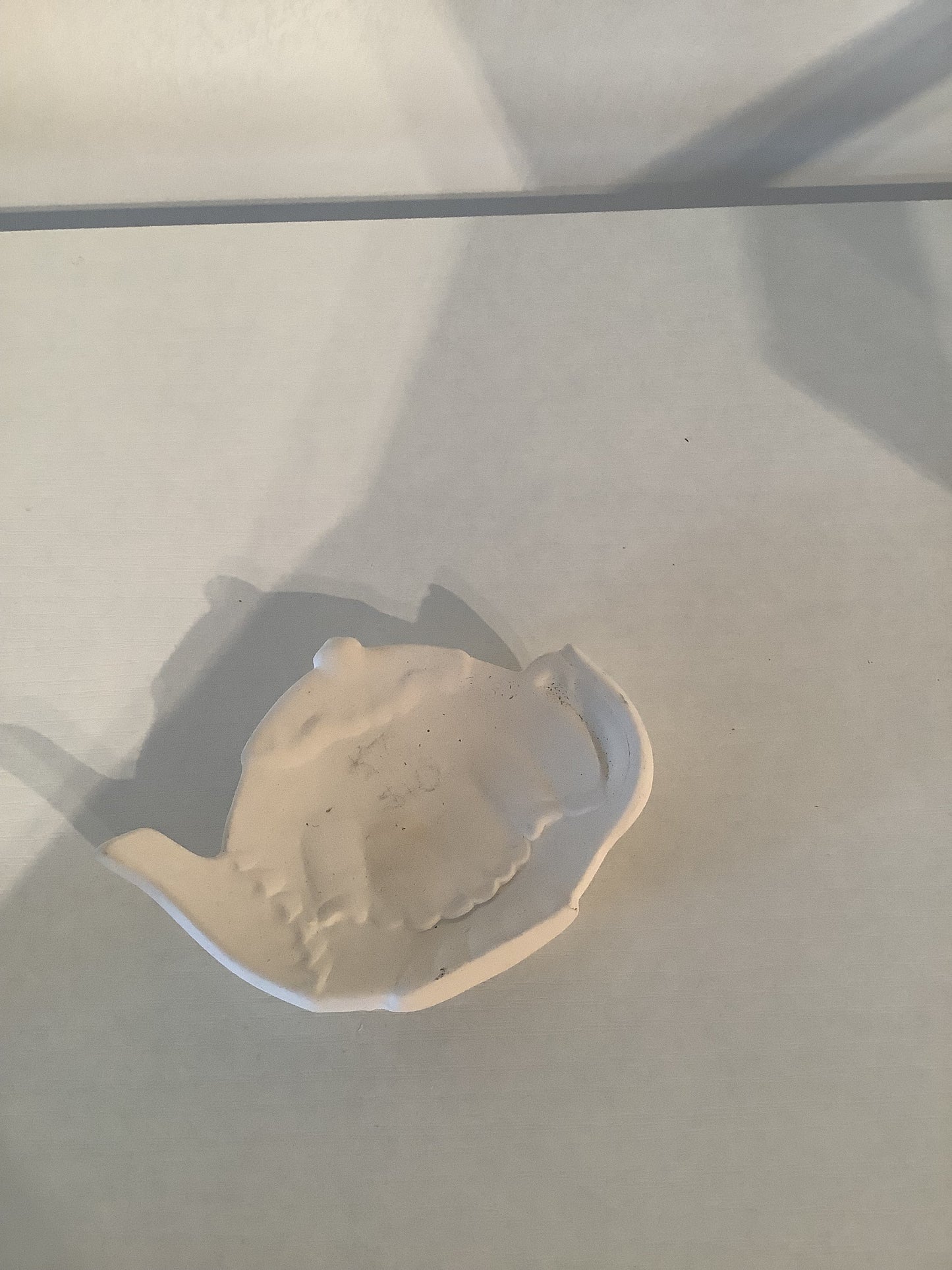 Kettle Dish Ceramic Bisque
