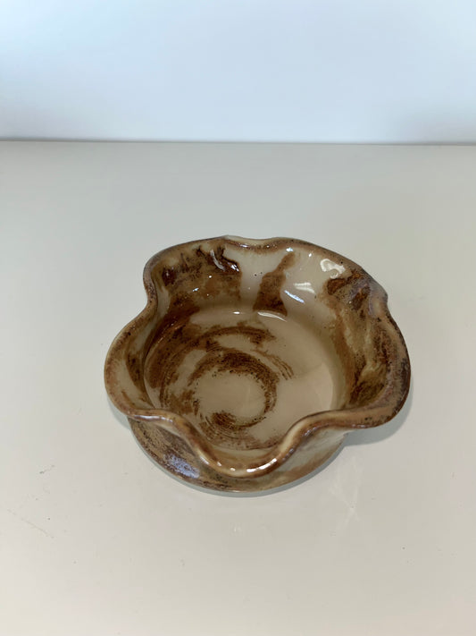 2.5"  Wavy Bowl Pottery