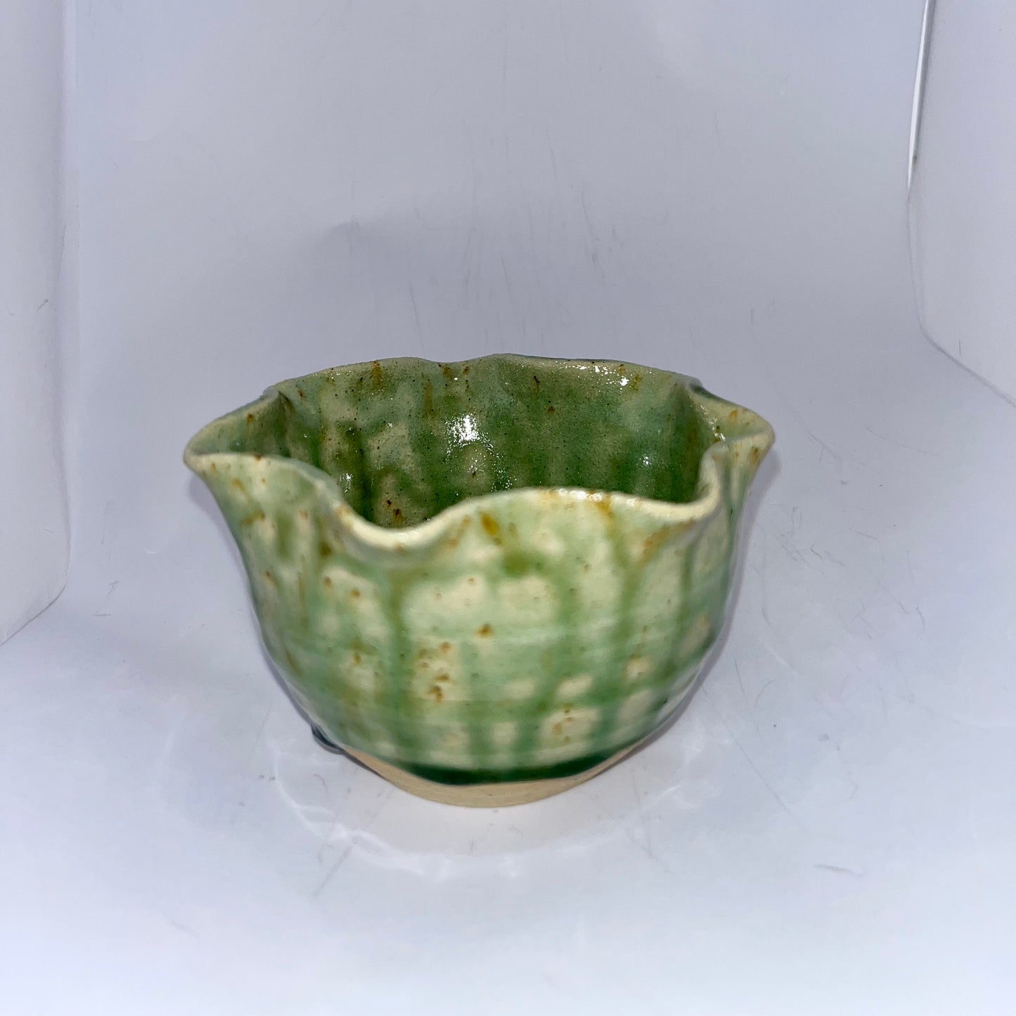 3.5" Pottery Wavy Bowl - Green